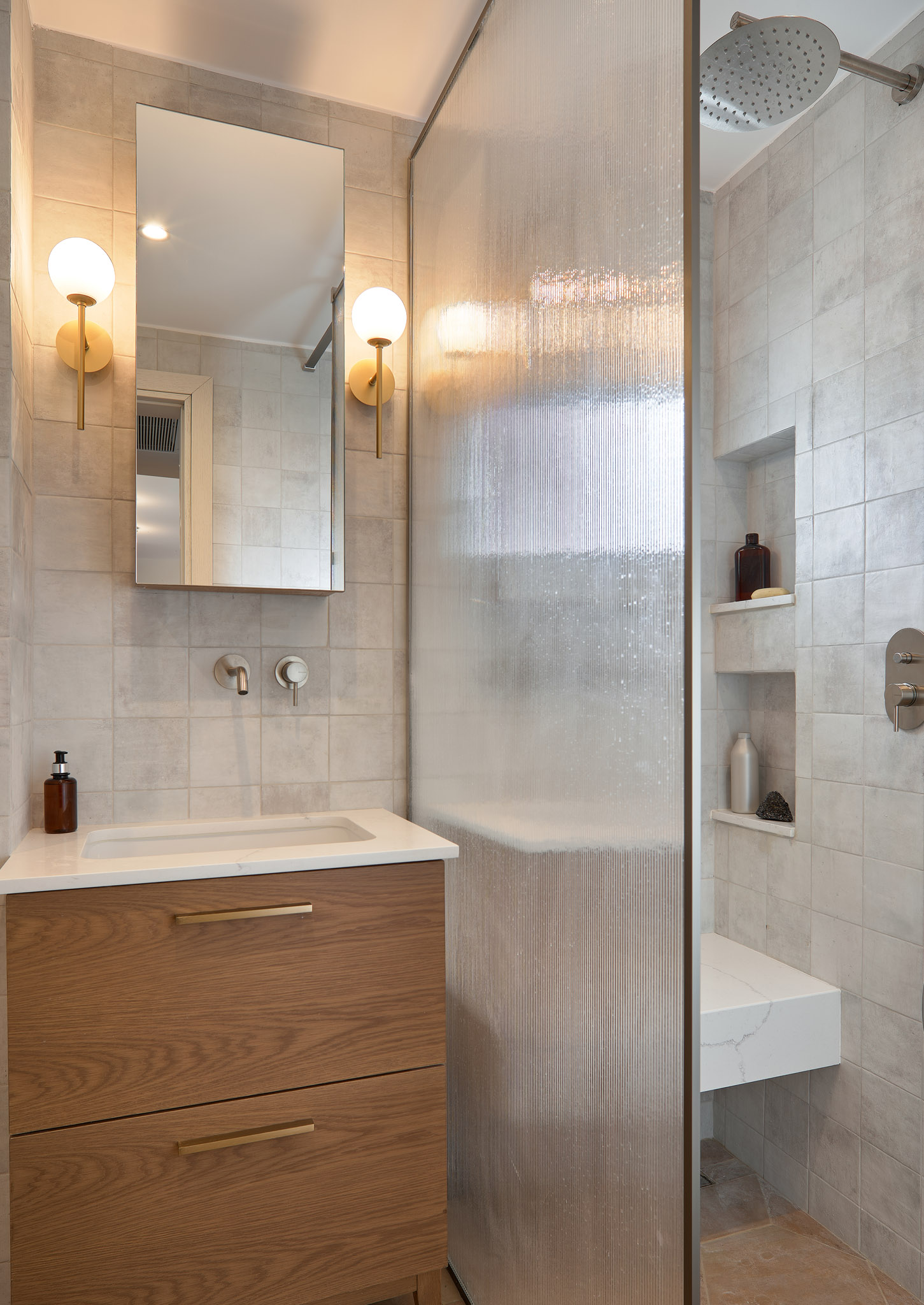 Bathroom of a renovated apartment in Thessaloniki - shower with glass divider